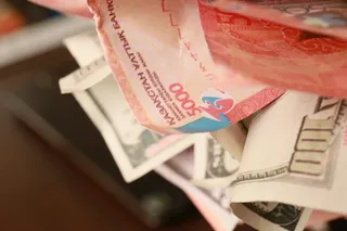 Капитал - Доллар начал торги с отметки 427 тенге