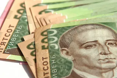 Гривна станет в Крыму иностранной валютой