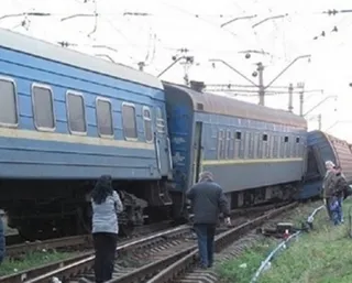 Капитал - Названы причины схода вагонов поезда Алматы-Атырау