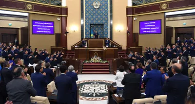 Глава РК поручил пересмотреть некоторые налоги