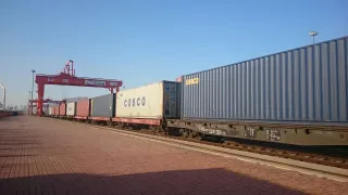 Капитал - Китай начал прямое грузовое железнодорожное сообщение с Британией