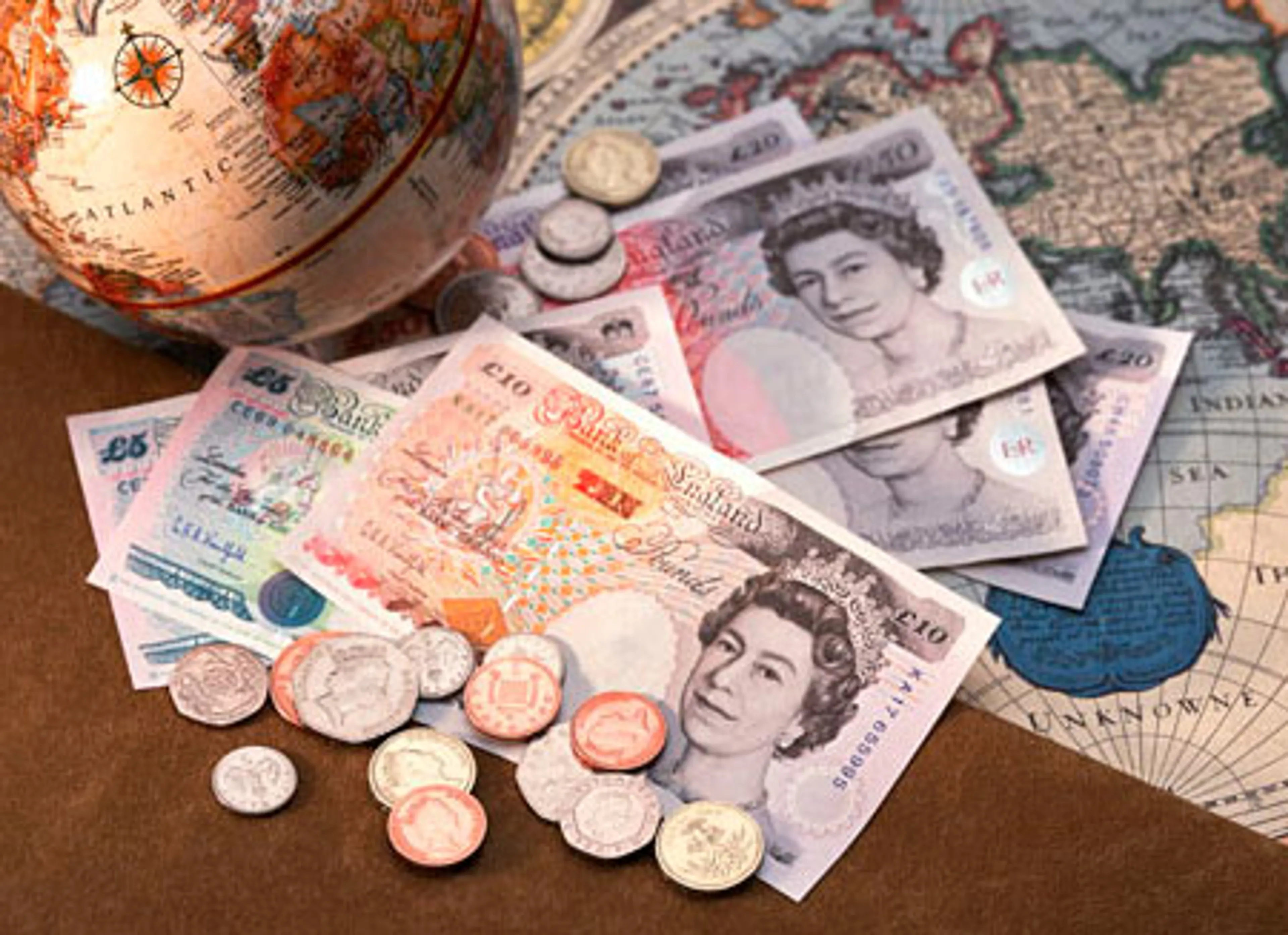 Капитал - Англия может девальвировать фунт