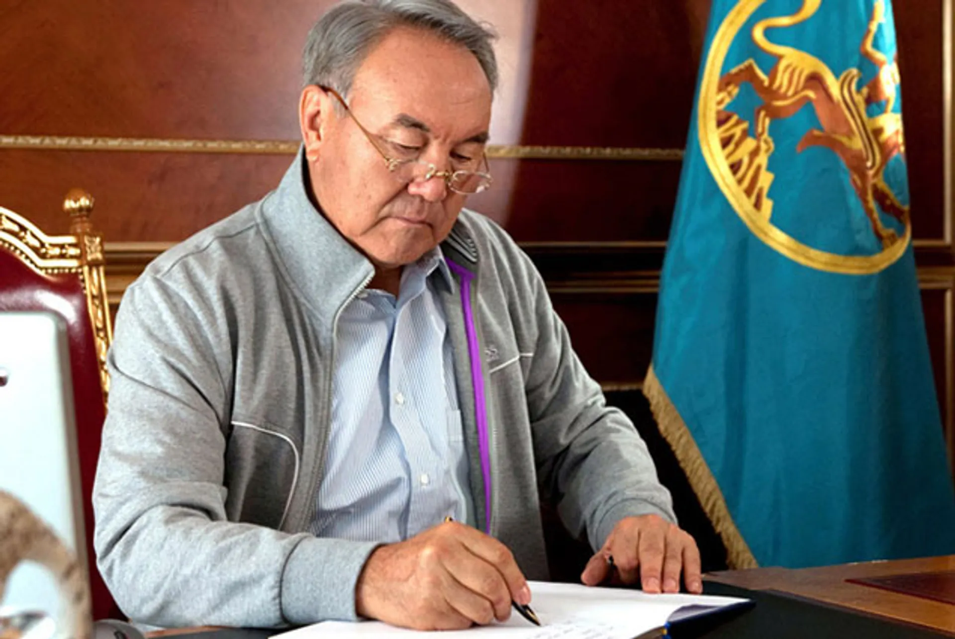 Капитал - Нурсултан Назарбаев одобрил поправки к ряду законов