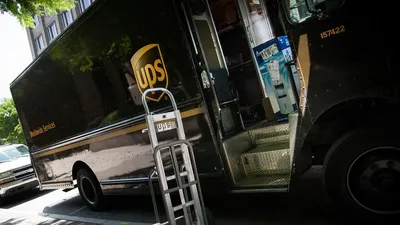 UPS вложит $130 млн в автомобили и заправки на газе