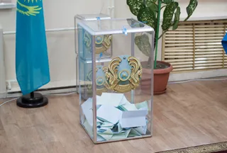 Капитал - В Казахстане приступили к подсчету голосов