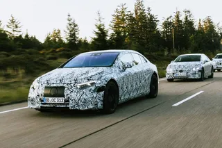 Капитал - Mercedes с электрокарами и без «механики», гибриды Mazda и Audi