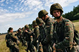 Капитал - Германия увеличит армию