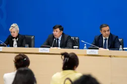 Фото: пресс-служба правительства