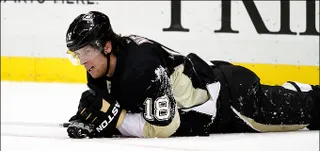 Капитал - Игрока НХЛ впервые наказали за симуляцию деньгами