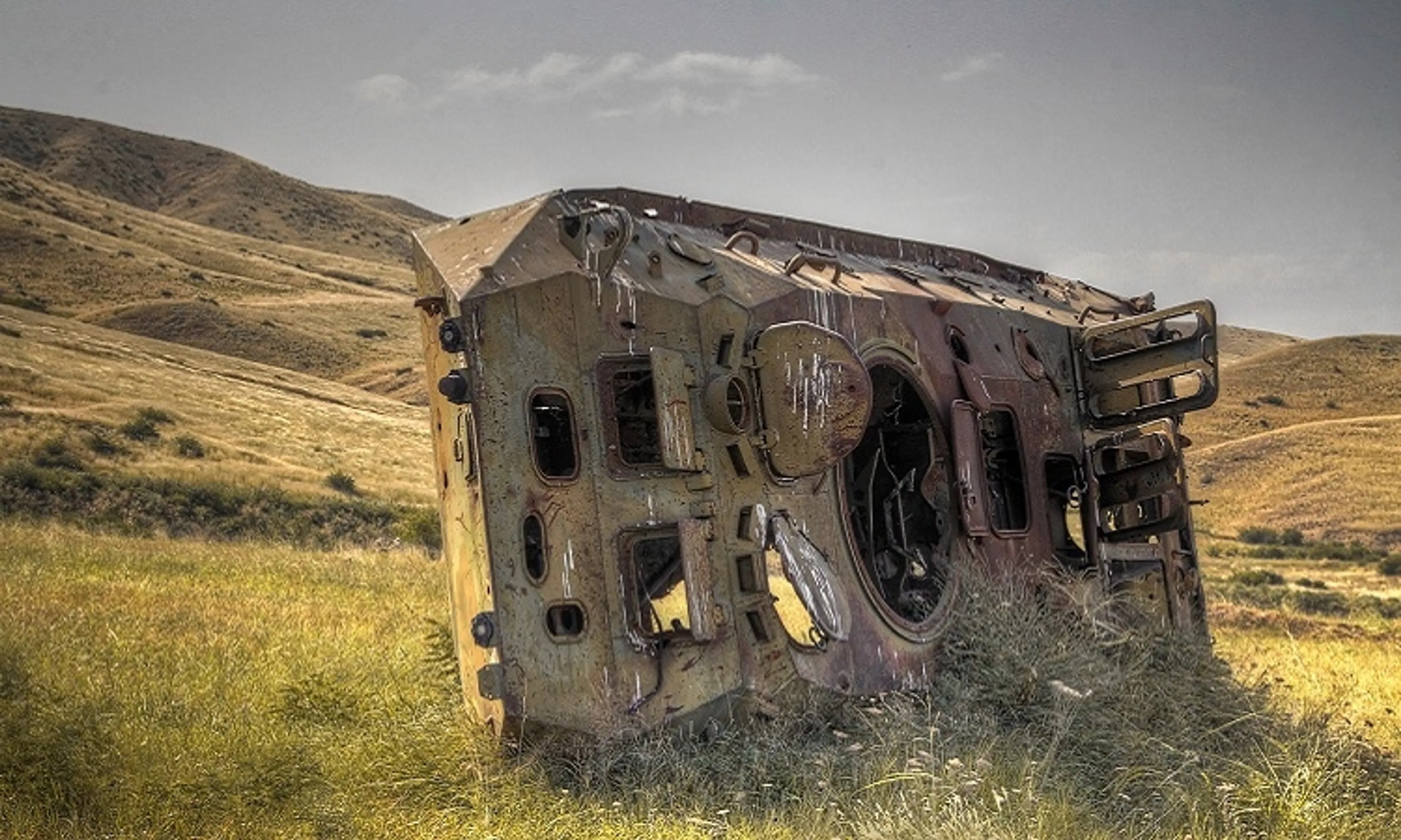 Капитал - В Нагорном Карабахе вводится «режим тишины»