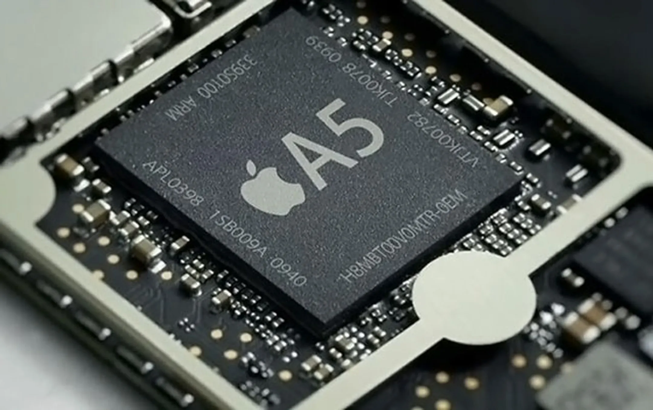 Apple меняет поставщика чипов - Image Kapital.kz