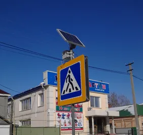 Пешеходные переходы Уральска подключат к солнечным батареям