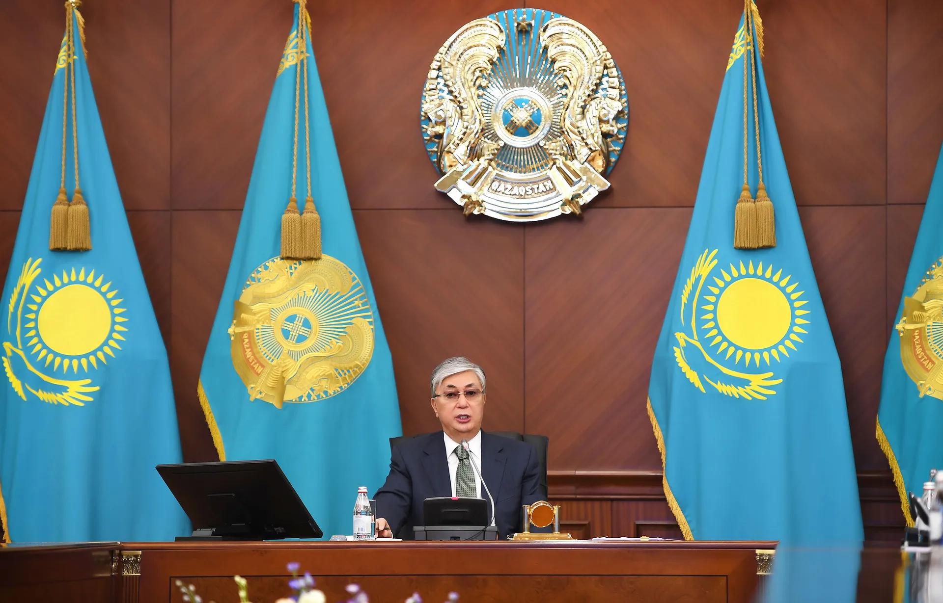 Капитал - Президент: На латиницу будем переходить постепенно