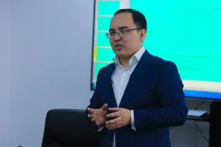 Капитал - Дәулет Кәрібек назначен секретарем партии AMANAT