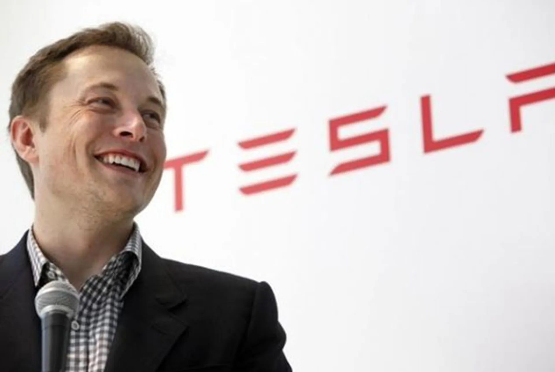 Капитал - Элон Маск после девяти лет ожидания получил домен Tesla.com