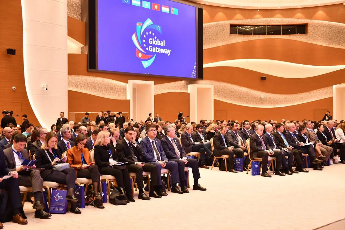 Странам ЦА и ЕС предложили ввести сквозной тариф на перевозку грузов - фото kapital.kz