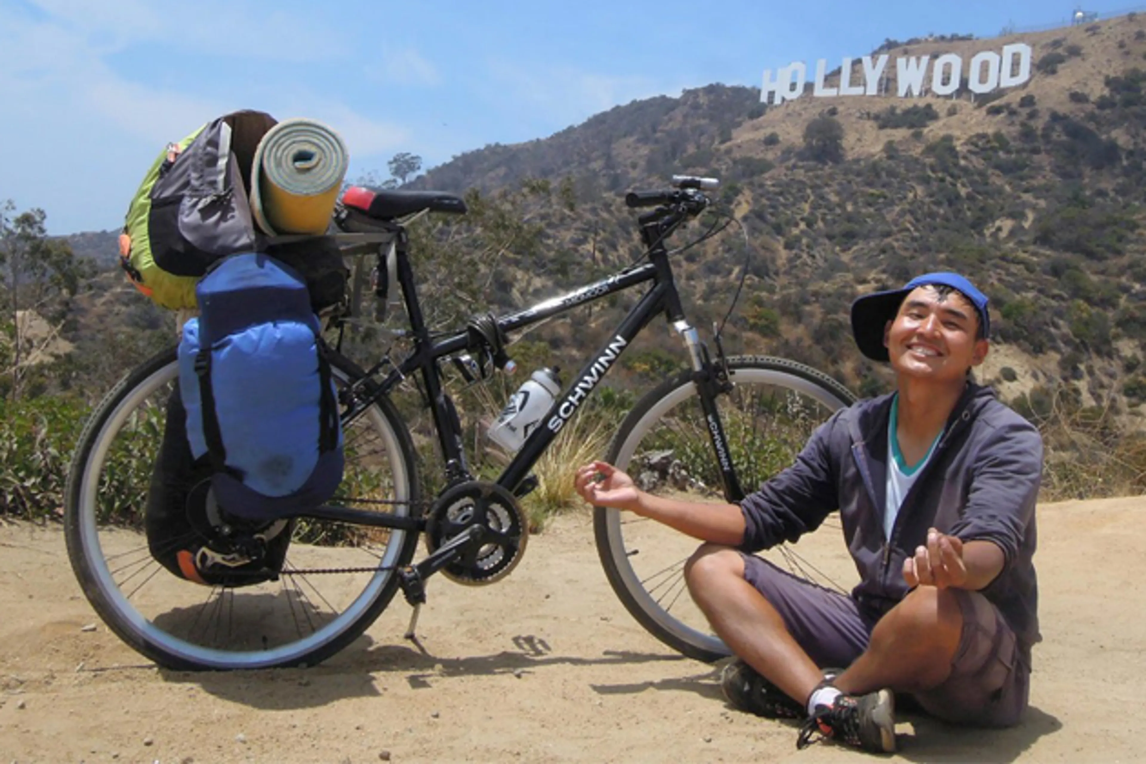 Капитал - Айдос Жомартов об опыте кругосветного путешествия автостопом