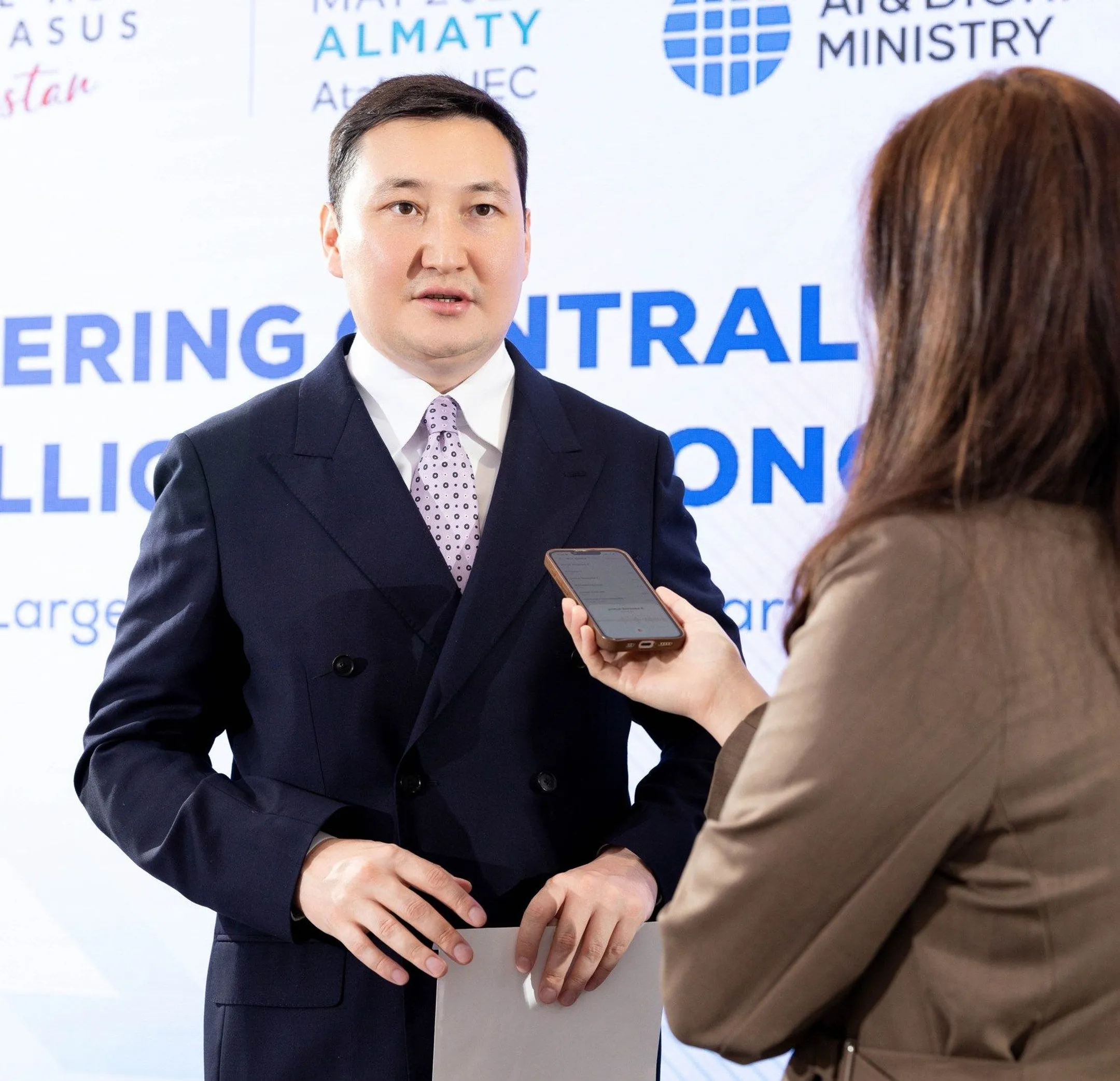 <b>Бахтияр Мухаметкалиев</b>