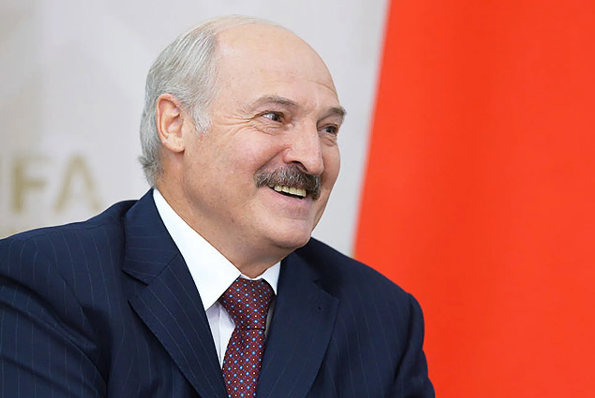 Капитал - Евросоюз частично снял санкции с Беларуси