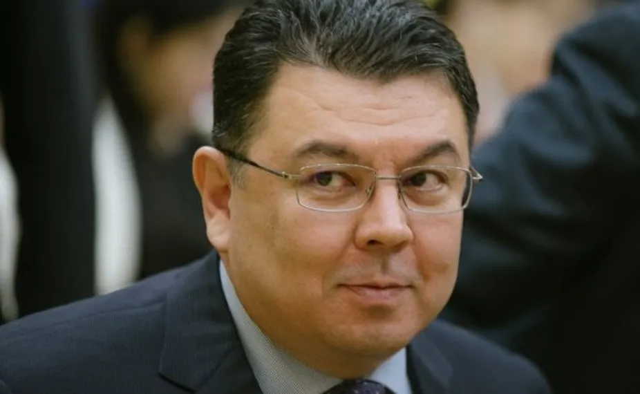 Капитал - Казахстан может отменить запрет на экспорт светлых нефтепродуктов