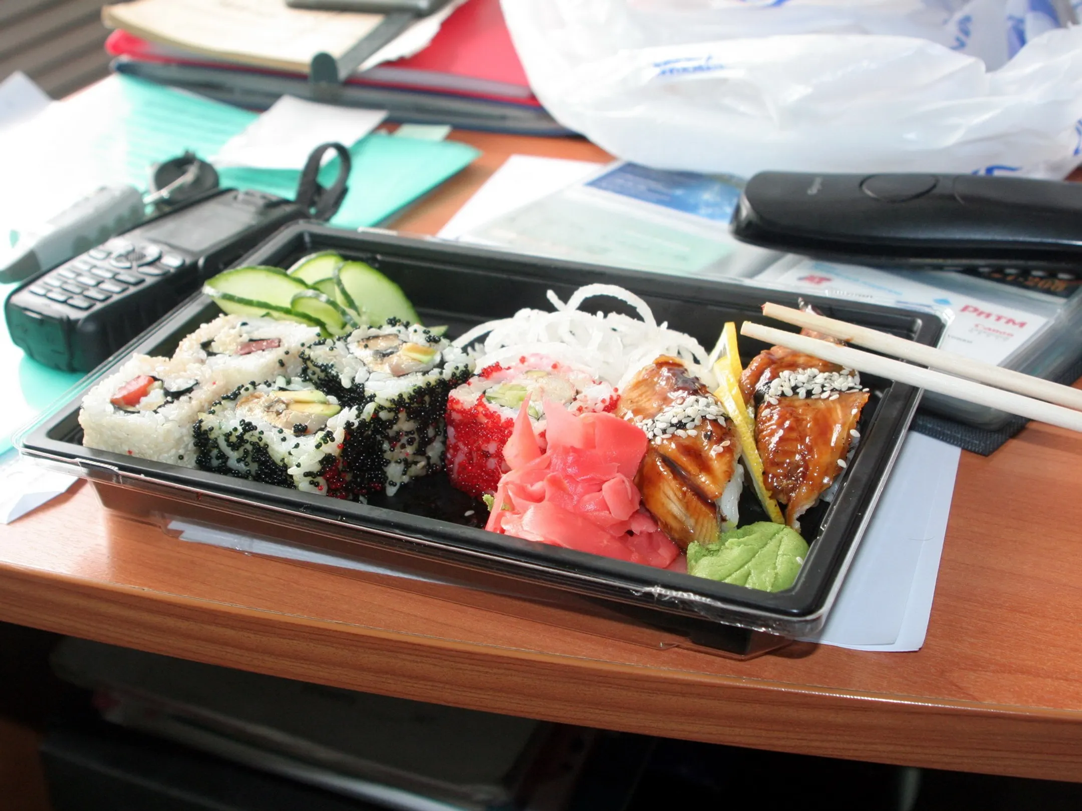 18% казахстанских сотрудников обедают на рабочем месте - Image Kapital.kz