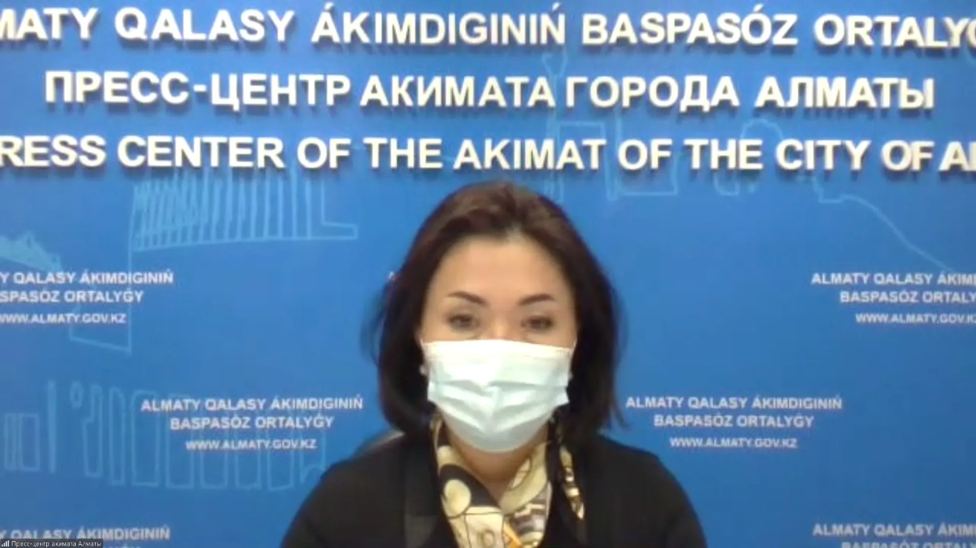 Капитал - Алматинцев вакцинируют согласно очереди после получения партии вакцин