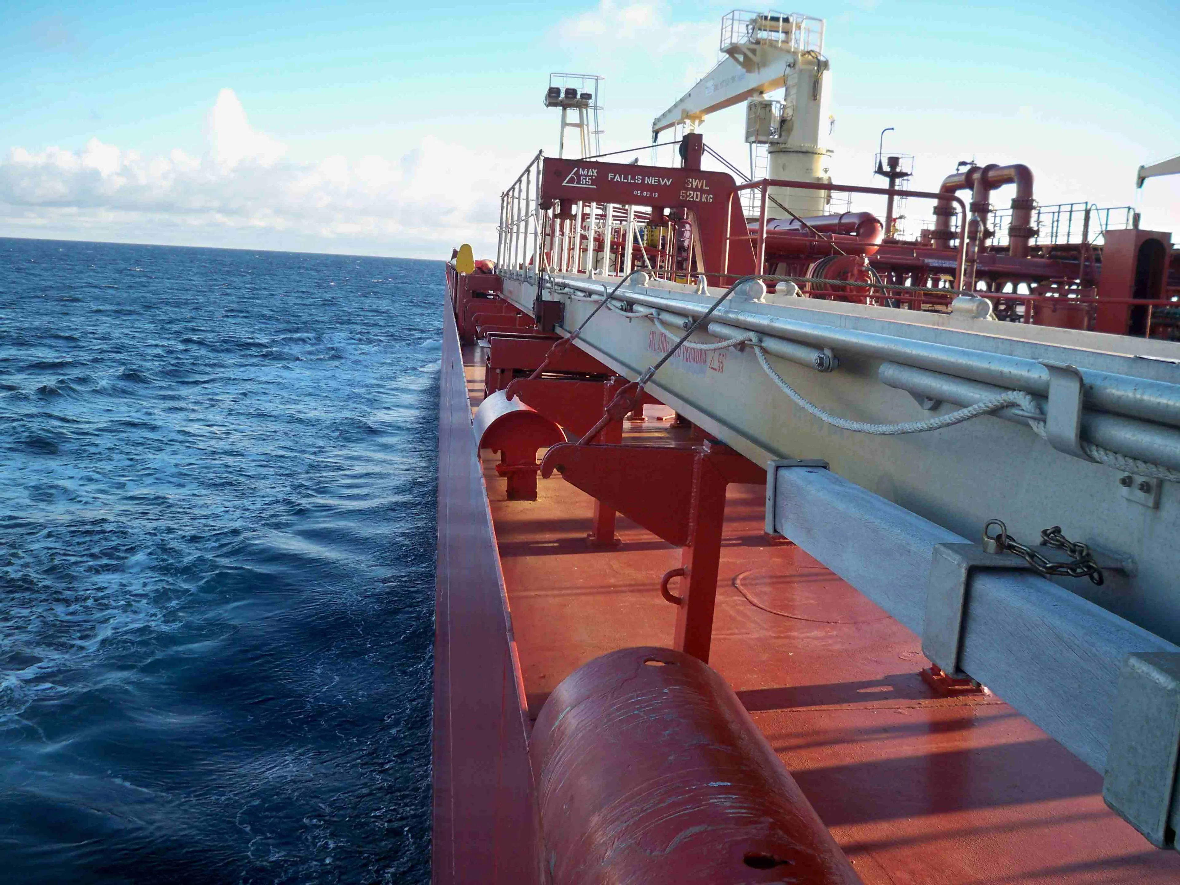 Капитал - Эр-Рияд нашел способ замедлить рост экспорта иранской нефти