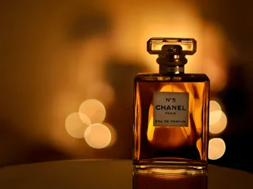 Chanel No.5 могут запретить в Европе