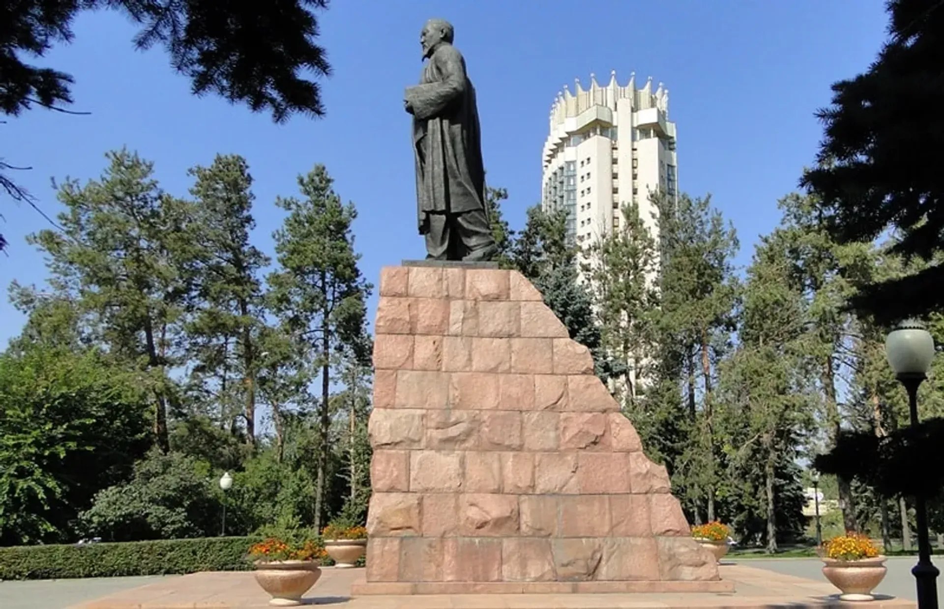 Капитал - День Абая будут отмечать 10 августа