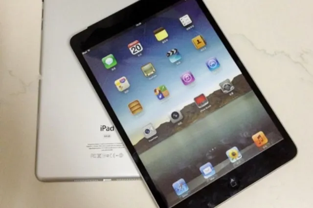 В сети появились изображения iPad mini