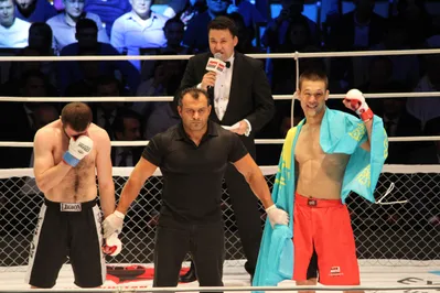 Шавкат Рахмонов одержал победу в мировом промоушне М-1 Global