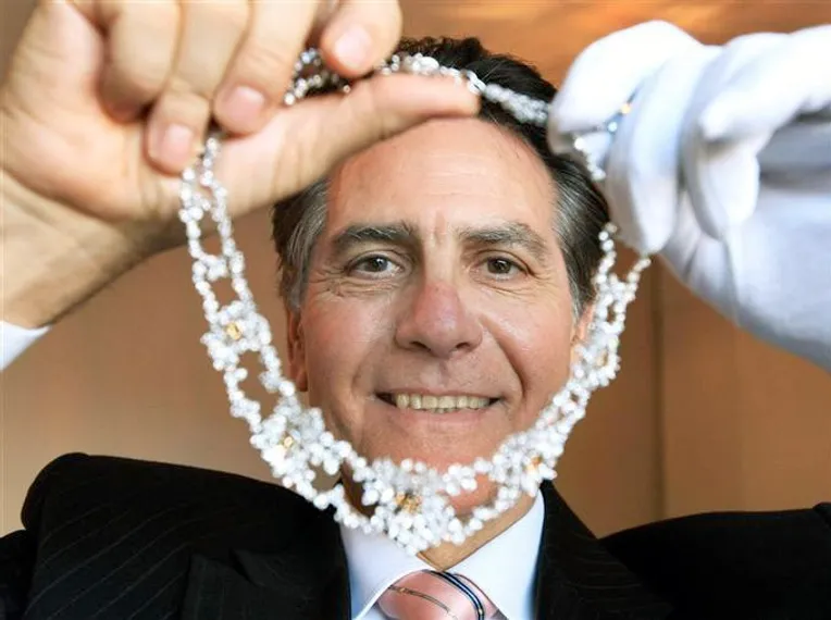 Капитал - Французский ювелирный дом Korloff начался с бриллианта