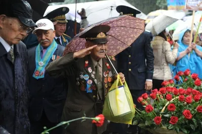 Ветераны Алматы получат ко Дню Победы по 500 тысяч тенге
