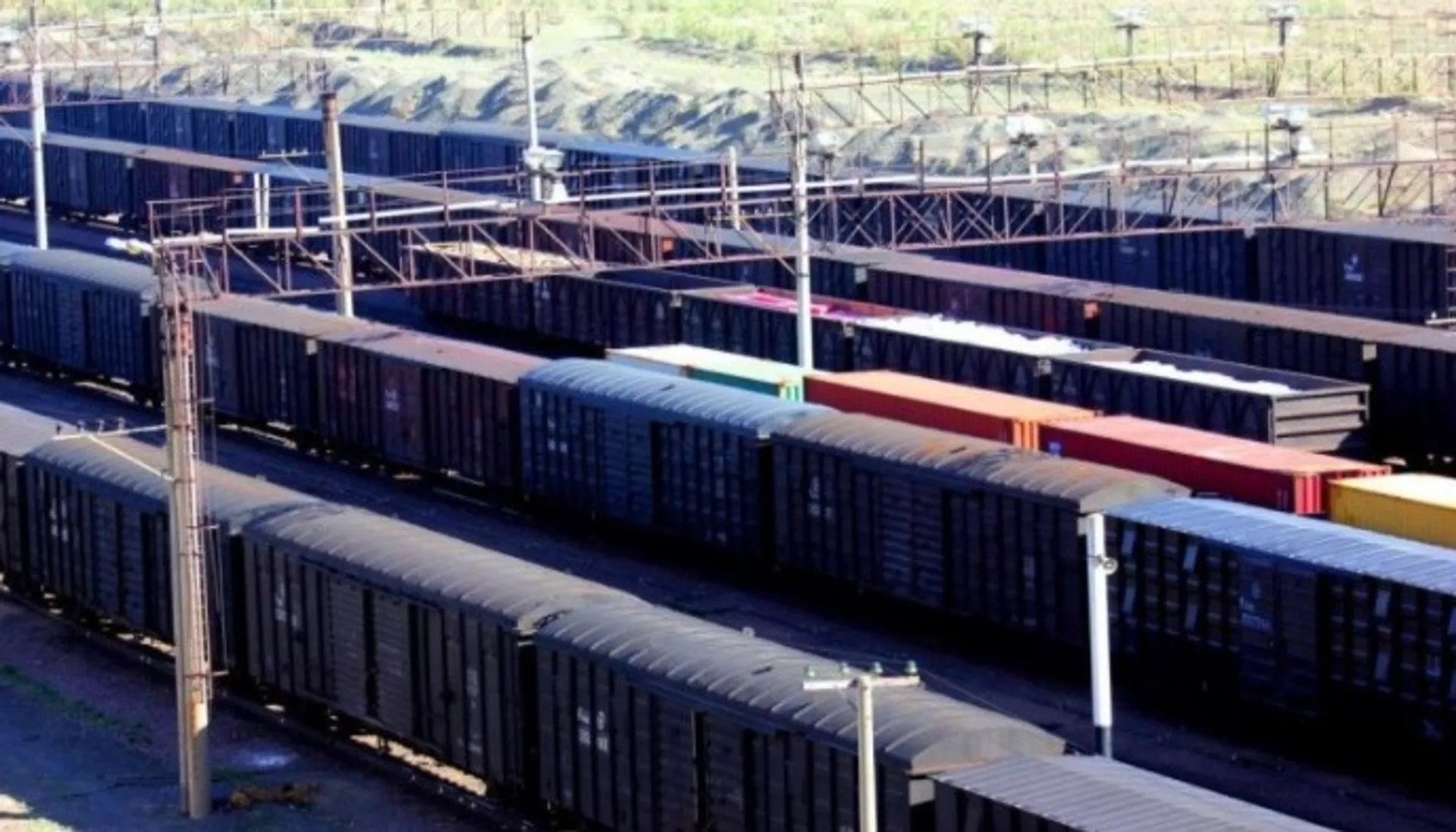 Капитал - Китайская сторона не принимает грузы в крытых вагонах