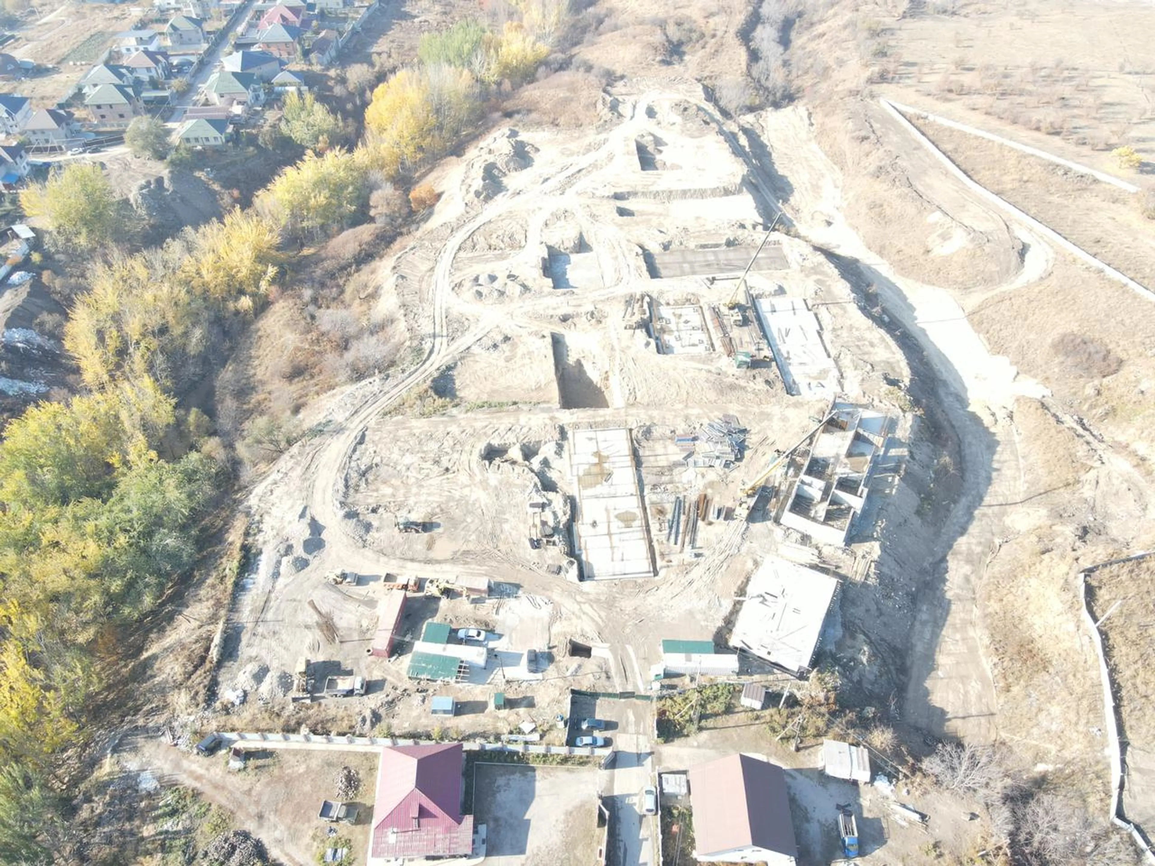 Капитал - В одном из микрорайонов Алматы незаконно строят жилой комплекс