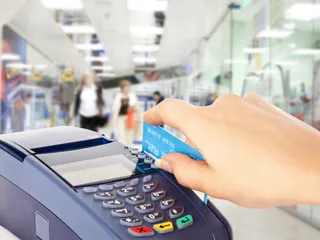 Капитал - Картами чаще всего расплачиваются алматинцы