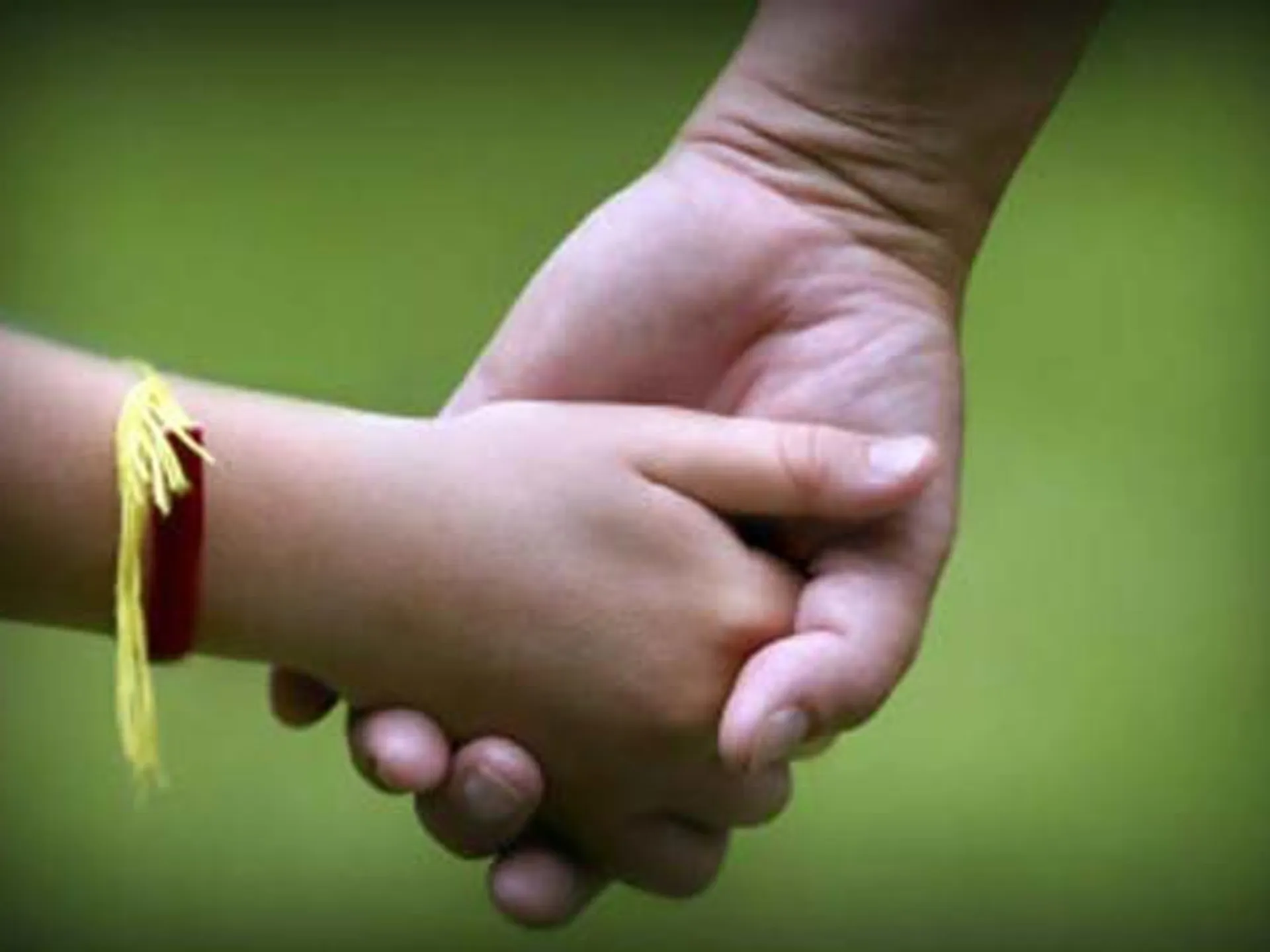 Капитал - За иностранными усыновителями нужен контроль