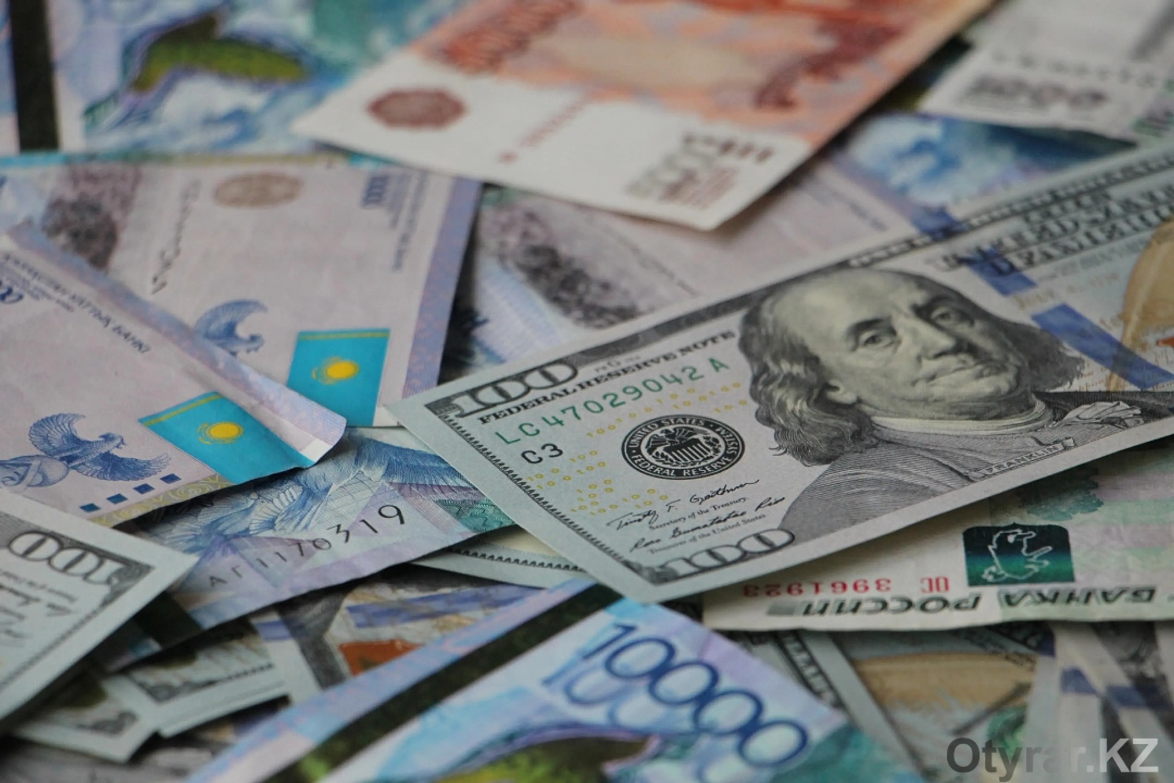 Капитал - Объем дневных торгов по доллару на KASE резко вырос