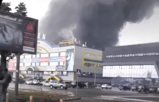 Капитал - Горели склады в районе барахолки в Алматы