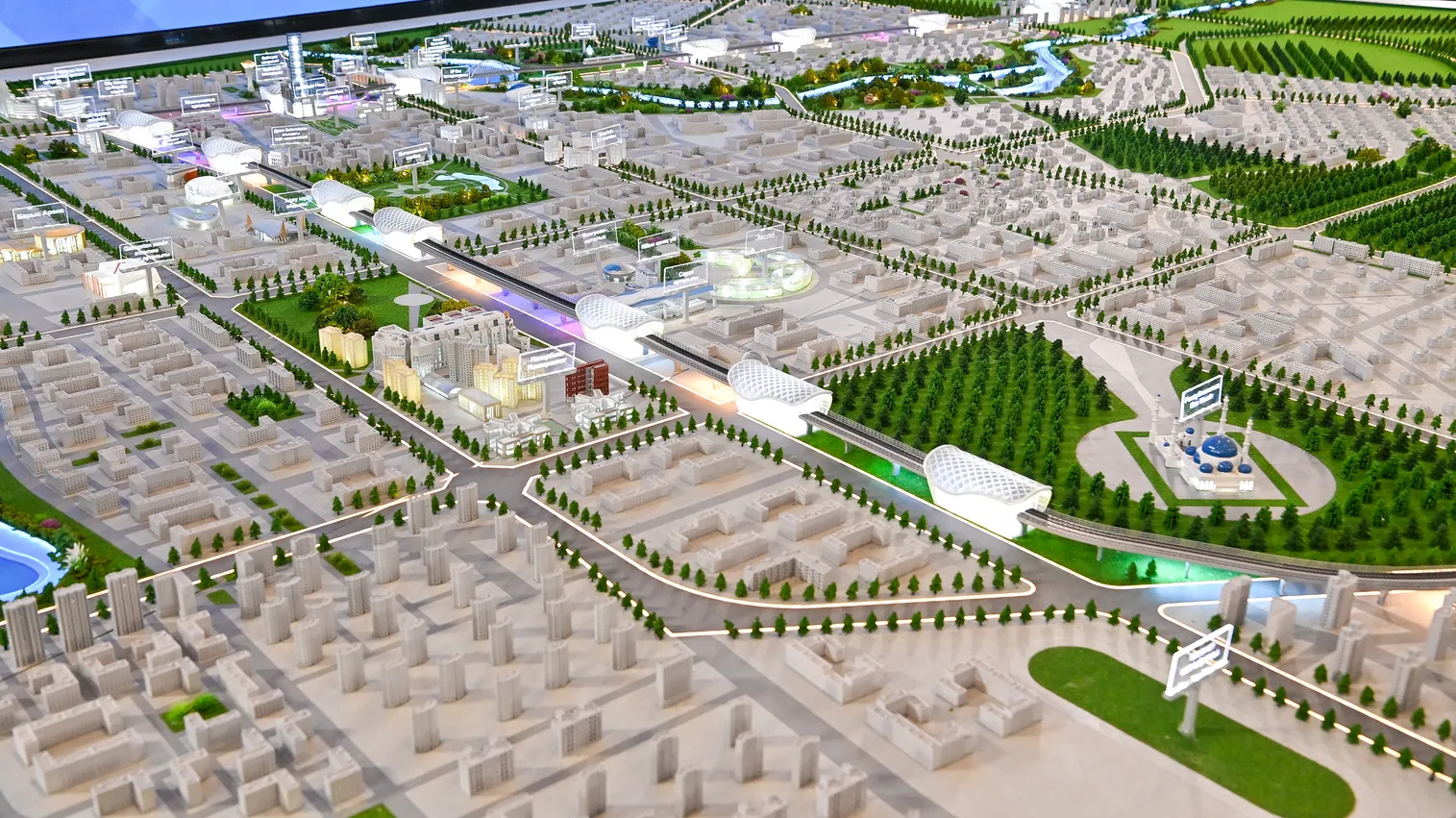 По LRT Астаны запустят беспилотные поезда - фото kapital.kz