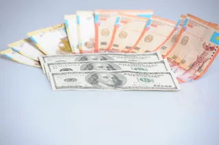 Капитал - Дневные торги: 370,93 тенге за доллар