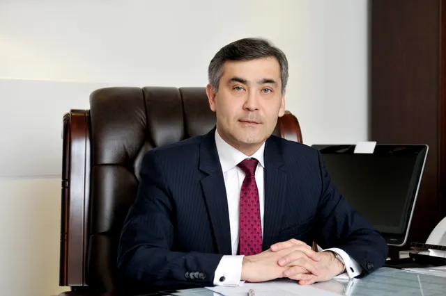 Президент сменил министра обороны