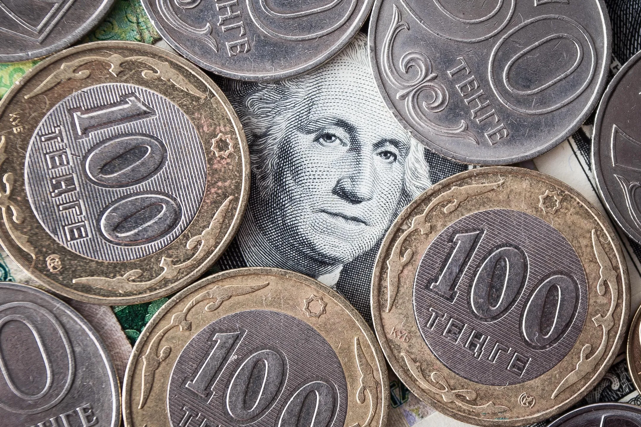 Тенге начал торги с роста к доллару - Image Kapital.kz