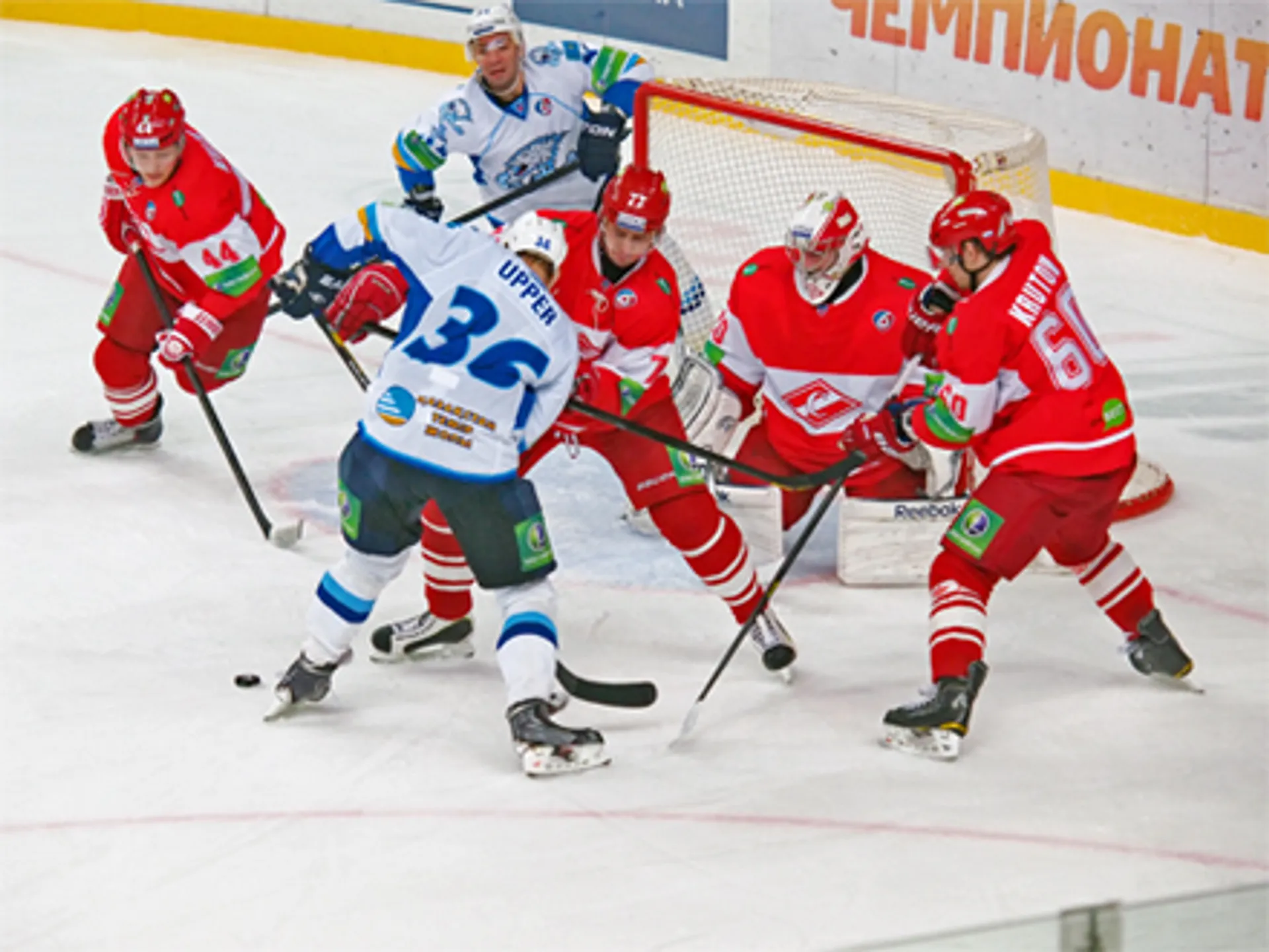 Капитал - «Барыс» вышел в лидеры чемпионата КХЛ