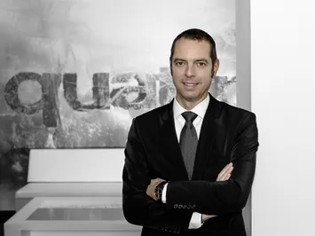 Сослали в Китай