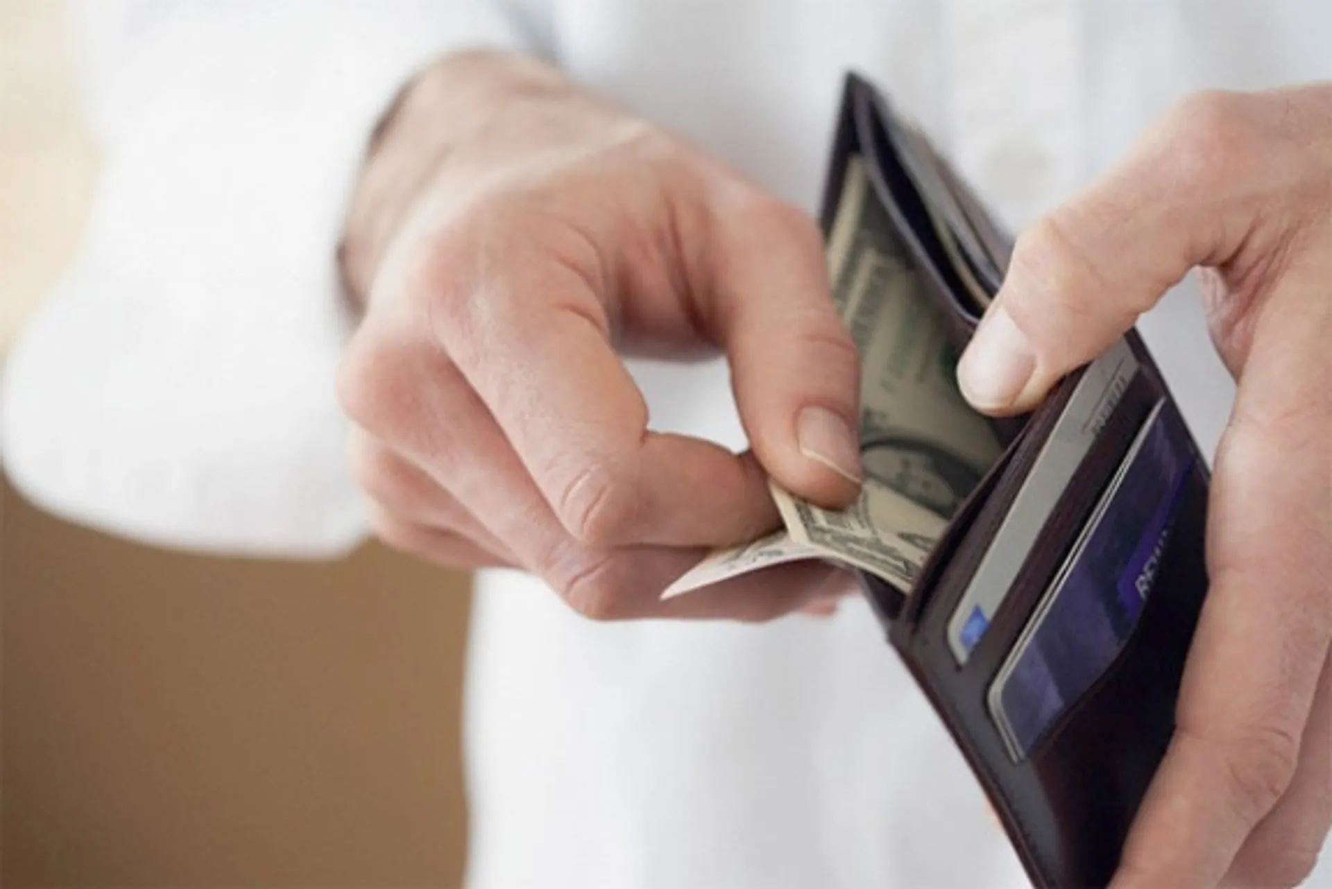 Капитал - Банки восстанавливаются после sms-атаки