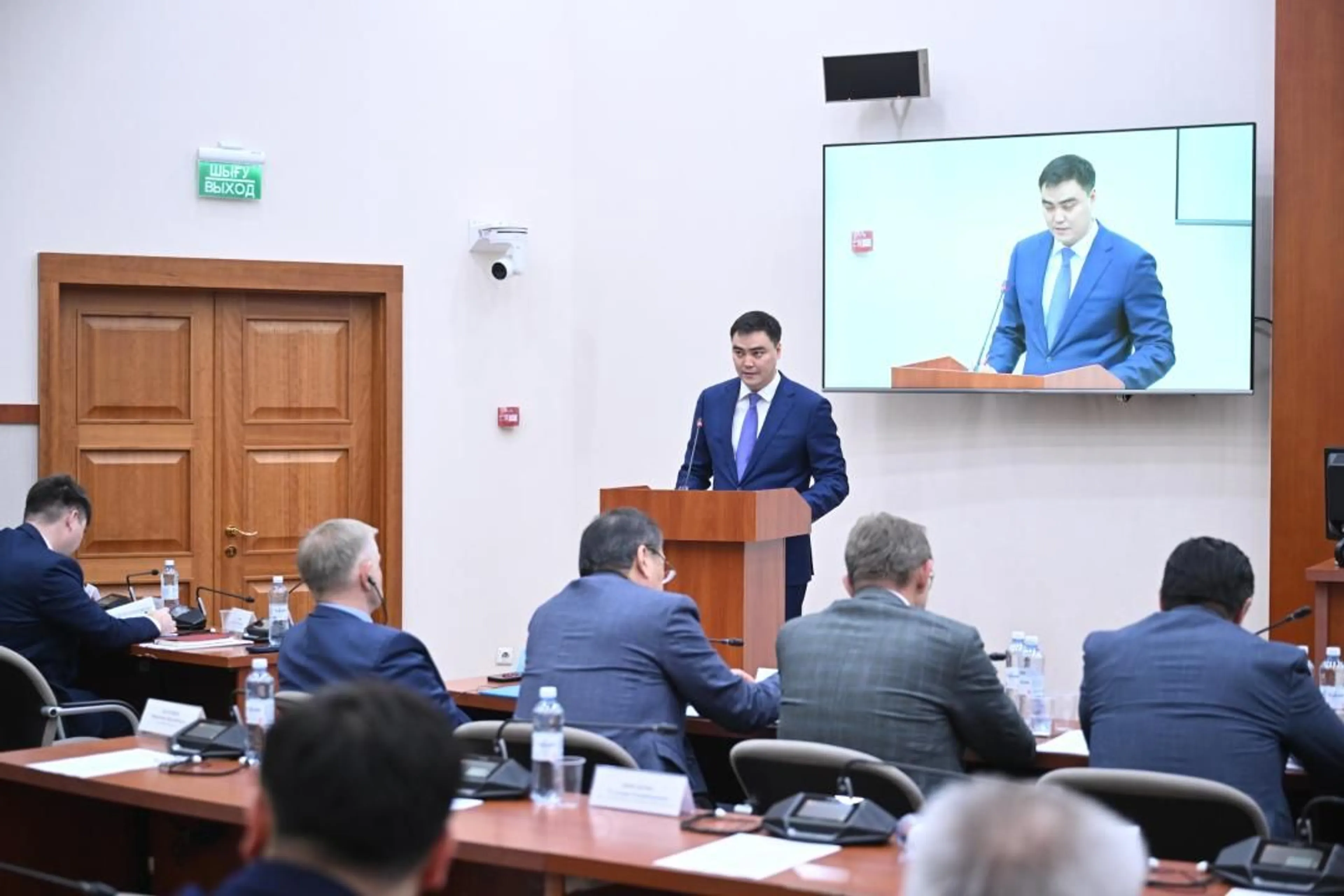 Фото: пресс-служба мажилиса