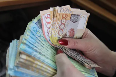 Иностранцам платят больше, чем казахстанцам