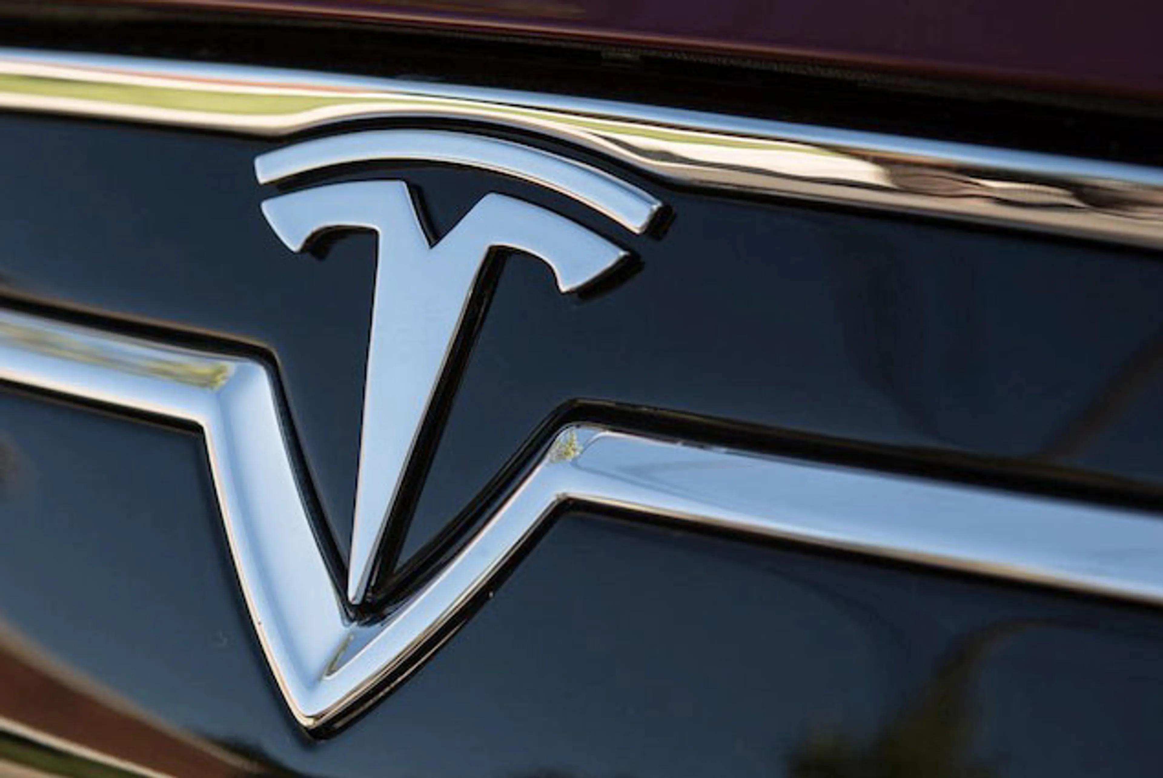 Капитал - Tesla продала более 50 тысяч электрокаров