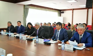 Капитал - Амандык Баталов обсудил с представителями Tуson Foods строительство мясокомбината